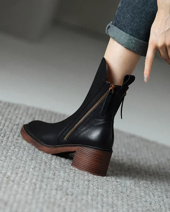 Jola | Leather ankle boots with a comfortable heel