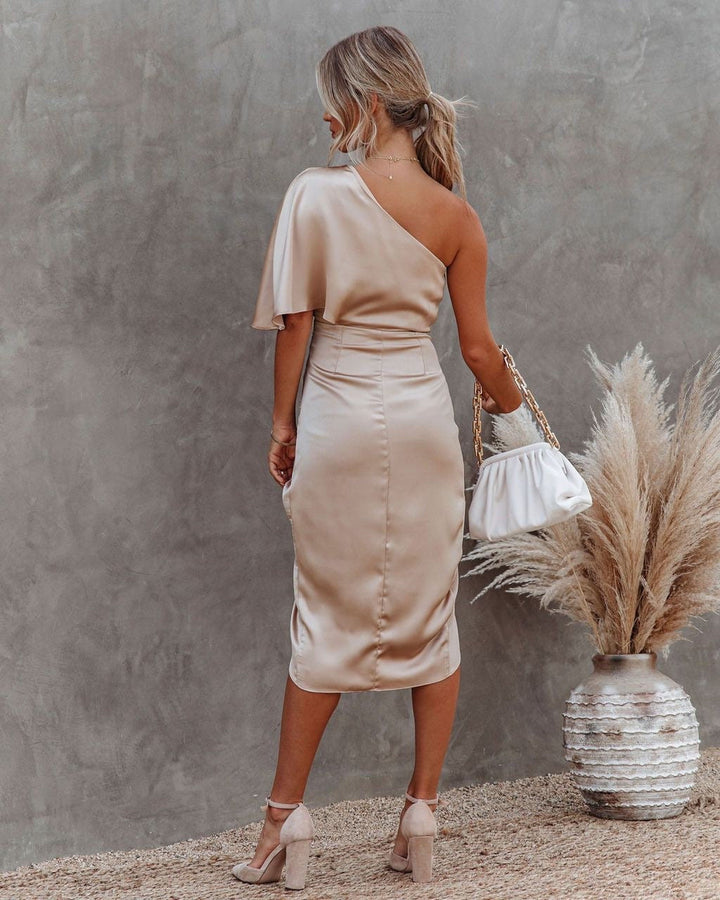 Clara | Chic Satin Dress